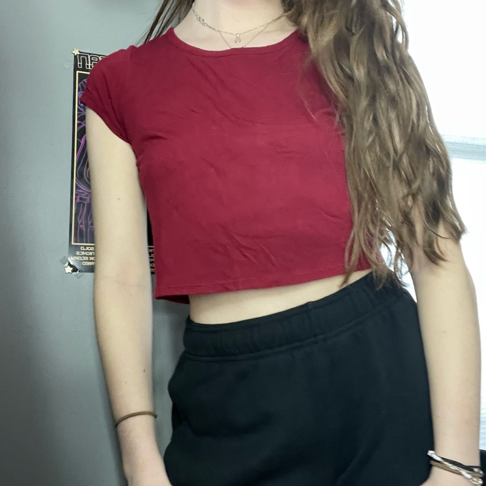 fulltilt maroon crop top